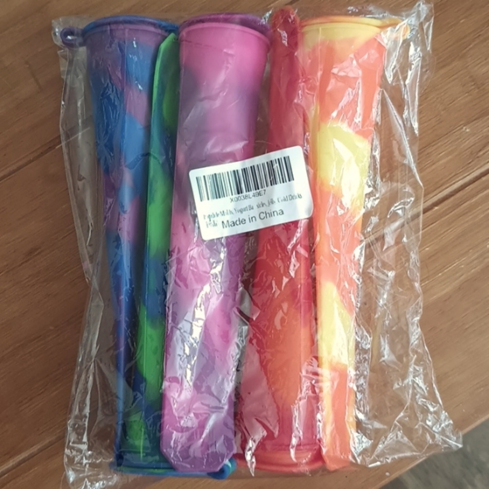 Popsicle/Yogurt Molds NIP